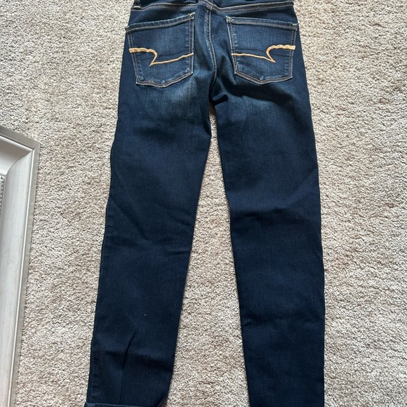 American Eagle Skinny Jeans - Picture 2 of 4